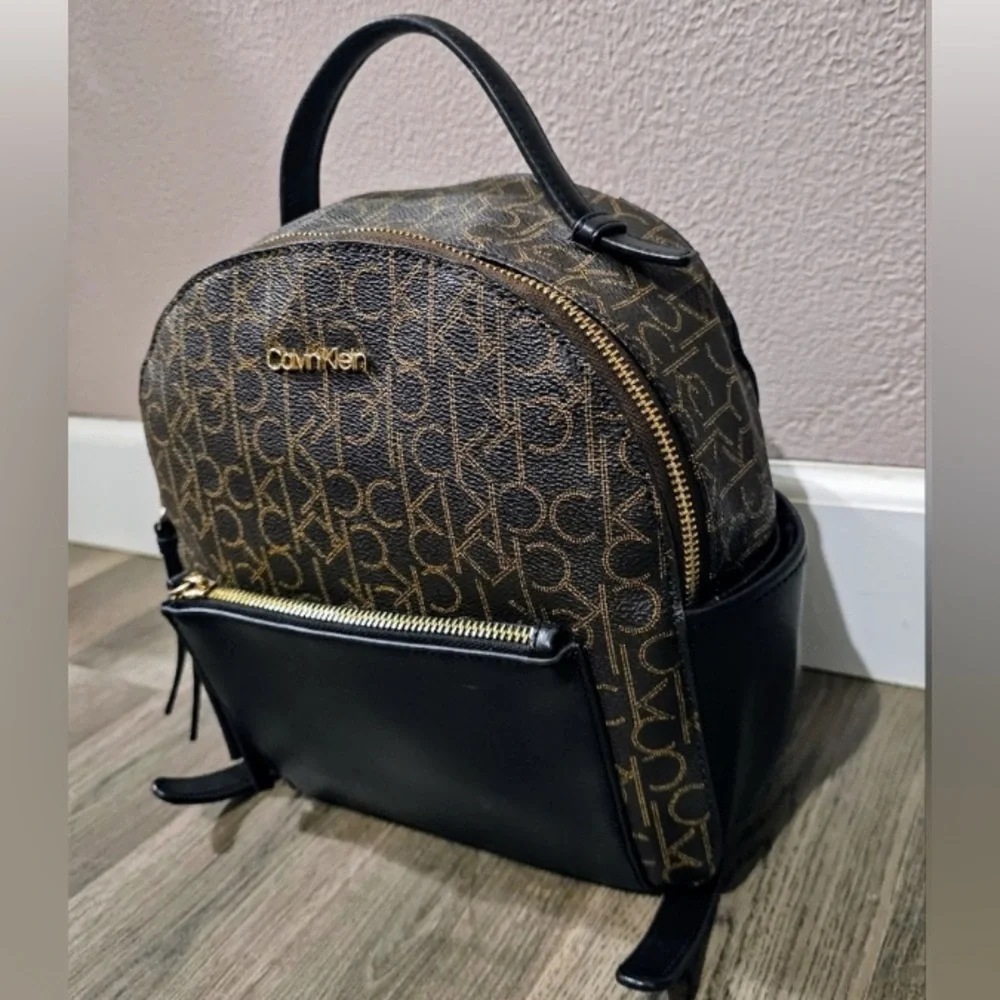 CALVIN KLEIN Jessie Organizational Backpack, EUC